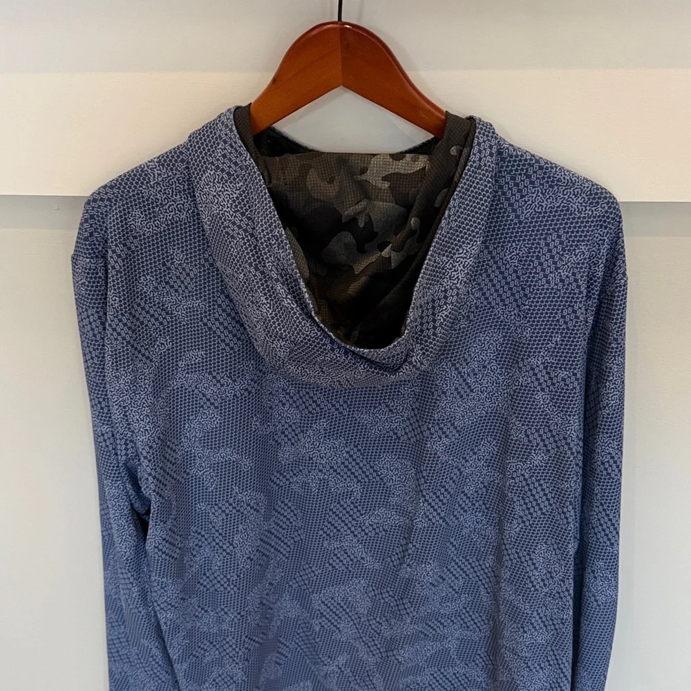Greyson Camouflage Hoodie - Blue with Camo Hood sz L - Picture 4 of 4